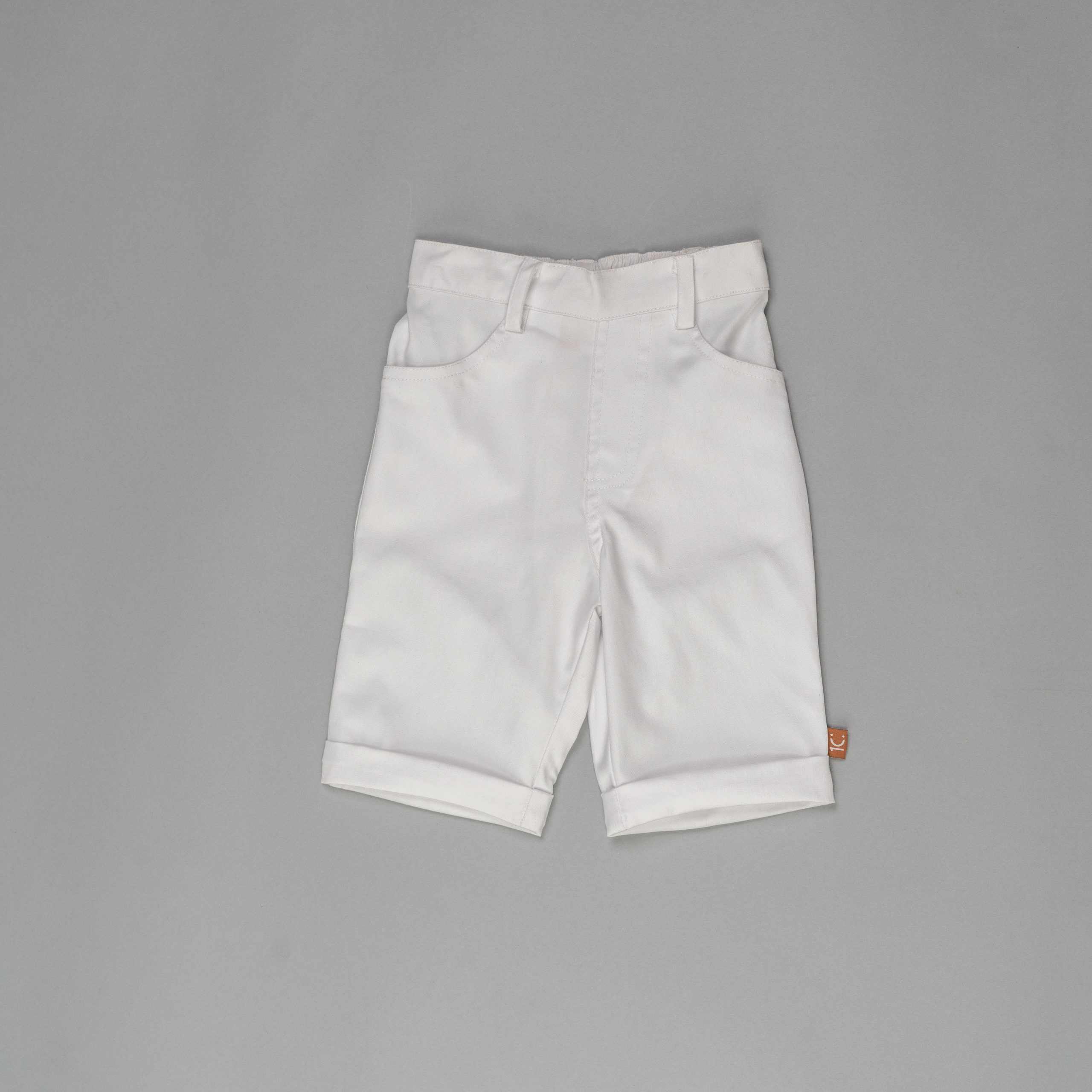 White ankle length pants - Ten & Below